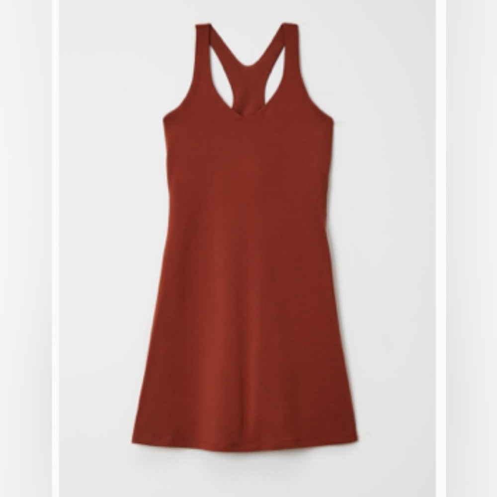 Girlfriend Collective Lola V-Neck Dress in Mahogany